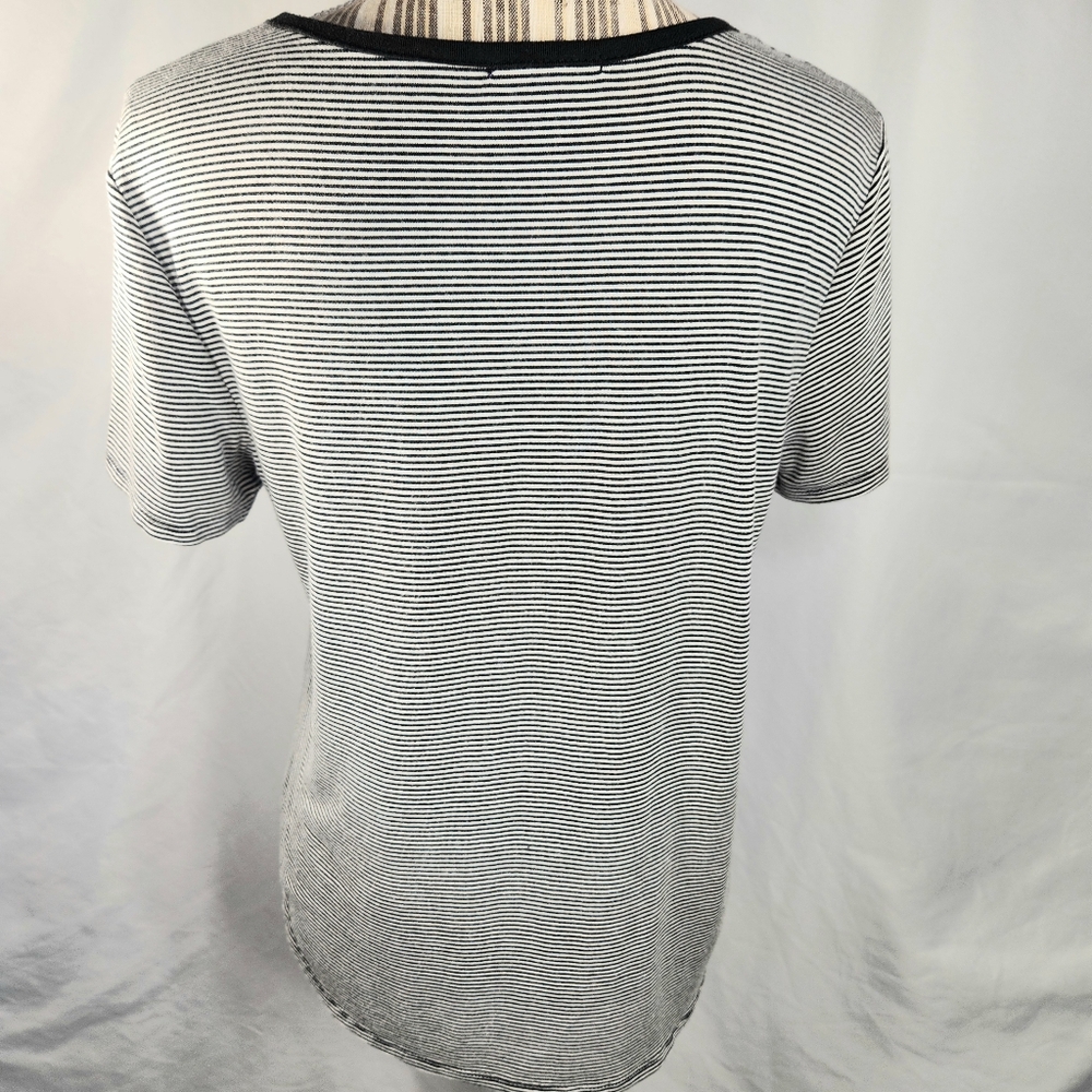 Hot Gal Black & White Striped Short Sleeve Tee w/Cat in Pocket Size Medium - Picture 5 of 8